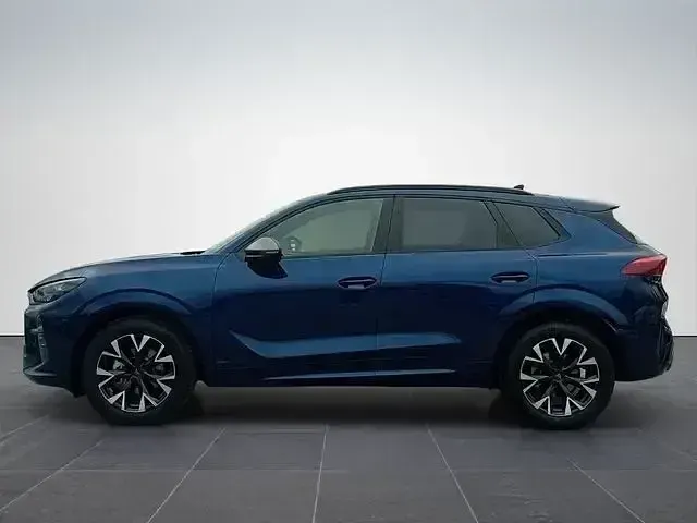 Second-hand Cupra Terramar 150 CP (110 kW) 2025 Albastru SUV