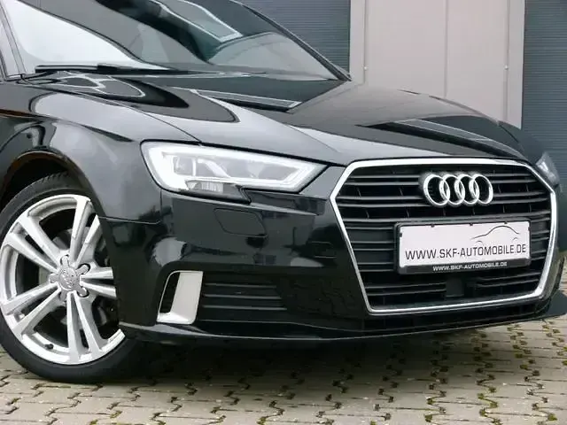 Gebraucht Audi A3 S-Line 150 PS (110 kW) 2019 Schwarz Limousine