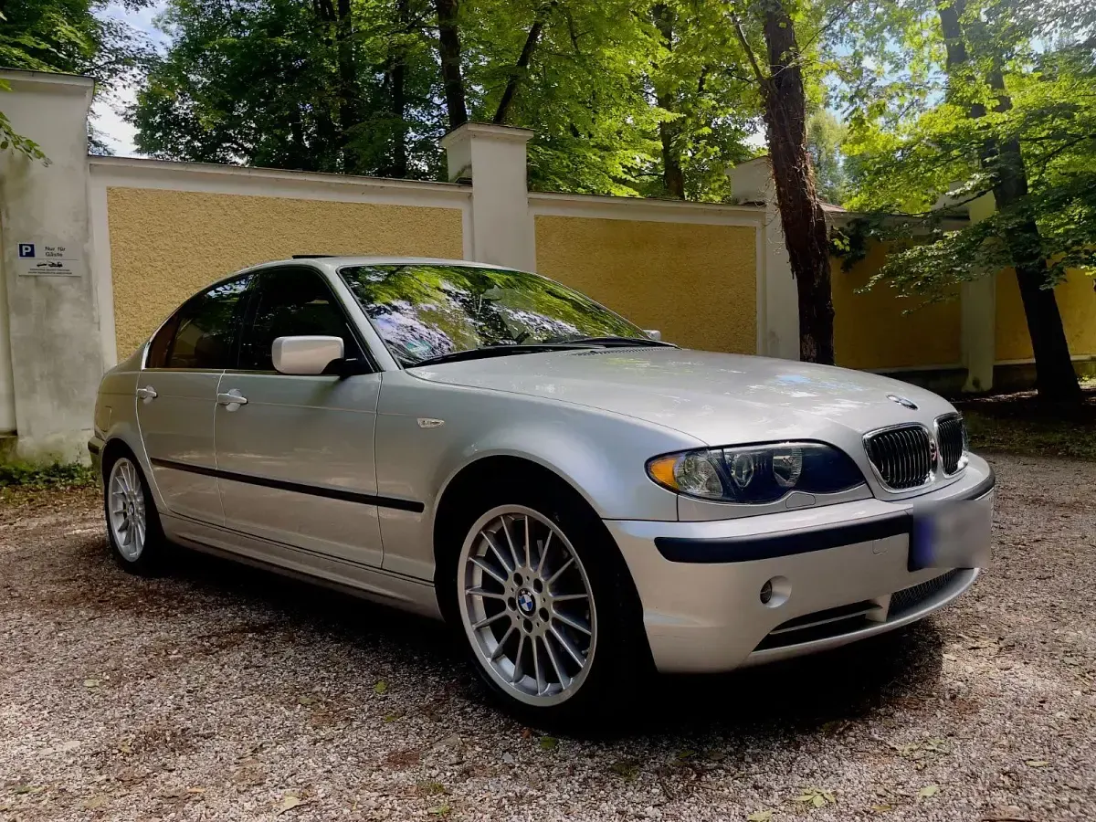 Gebraucht BMW 320 Exclusive 170 PS (125 kW) 2005 Silber Limousine
