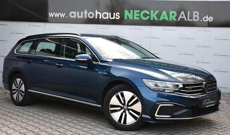 Gebraucht VW Passat GTE 218 PS (160 kW) 2022 Blau Kombi