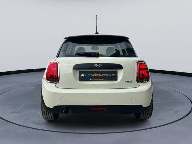 Gebraucht Mini ONE Chili 102 PS (75 kW) 2020 Weiß Kleinwagen