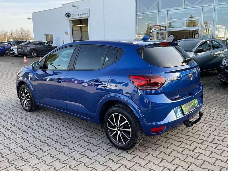 Gebraucht Dacia Sandero Comfort 91 PS (66 kW) 2021 Blau Limousine