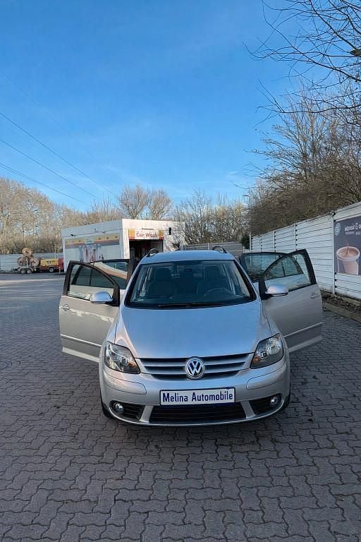 Gebraucht VW Golf Plus Cross 122 PS (89 kW) 2008 Silber Van / Kleinbus