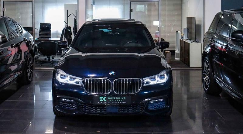 Gebraucht BMW 750 Performance 400 PS (294 kW) 2017 Schwarz Limousine