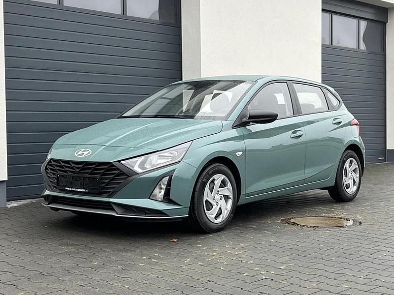 Neu 2025 Hyundai i20 Kleinwagen | 18.079 € (Guter Preis) - Bild 1/4