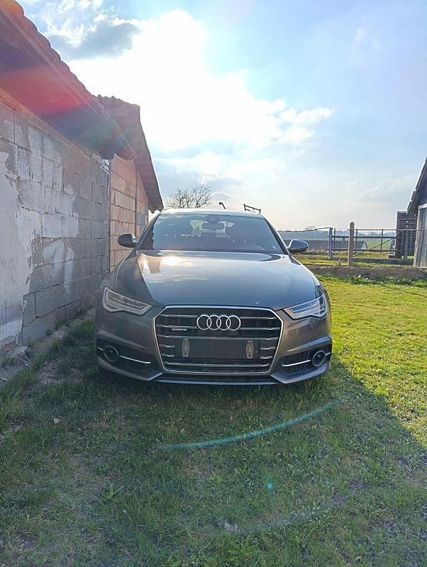 Gebraucht Audi A6 Ambiente 320 PS (235 kW) 2017 Grau Kombi