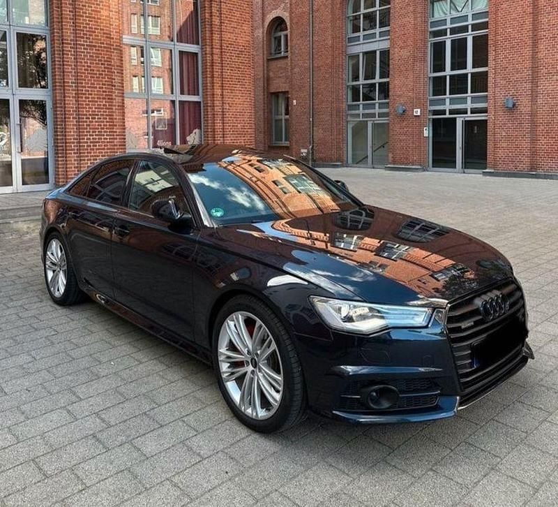 Usado Audi A6 Ambiente 218 HP (160 kW) 2016 Preto Sedan