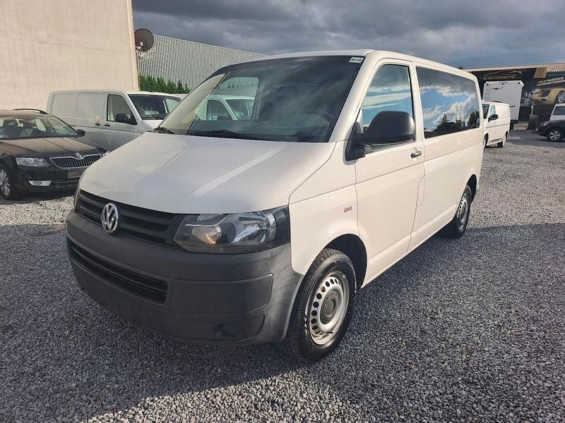 Weiß Gebraucht 2010 VW T5 Van | 9.900 € (Guter Preis) - Bild 1/4