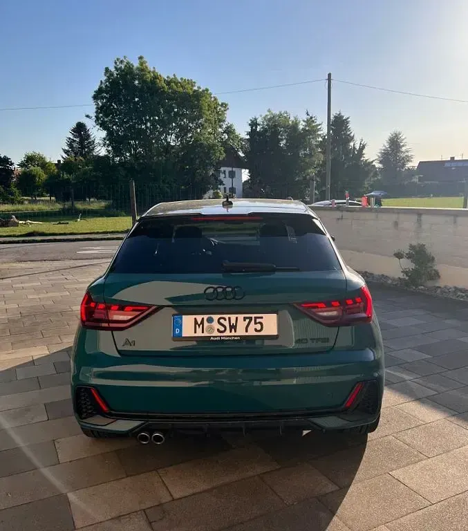 Gebraucht Audi A1 S-Line 200 PS (147 kW) 2019 Grün SUV
