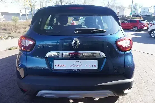 Gebraucht Renault Captur 131 PS (96 kW) 2019 Blau SUV