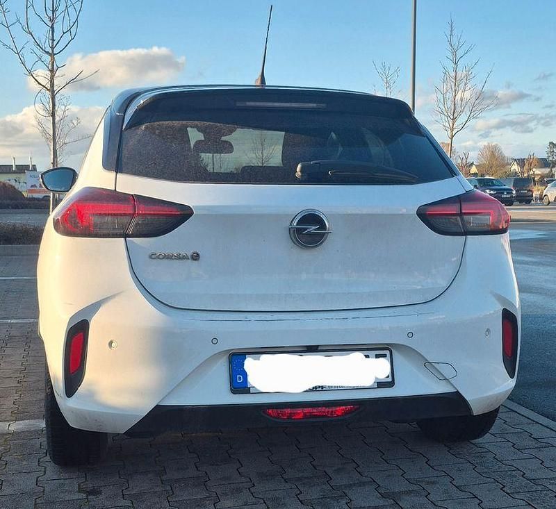 Gebraucht Opel Corsa-e GS Line 100 kW (136 PS) 2021 Weiß Kleinwagen