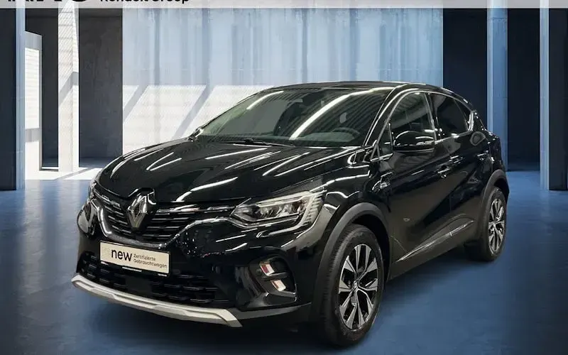 Używany Renault Captur Techno 158 KM (116 kW) 2022 Czarny SUV