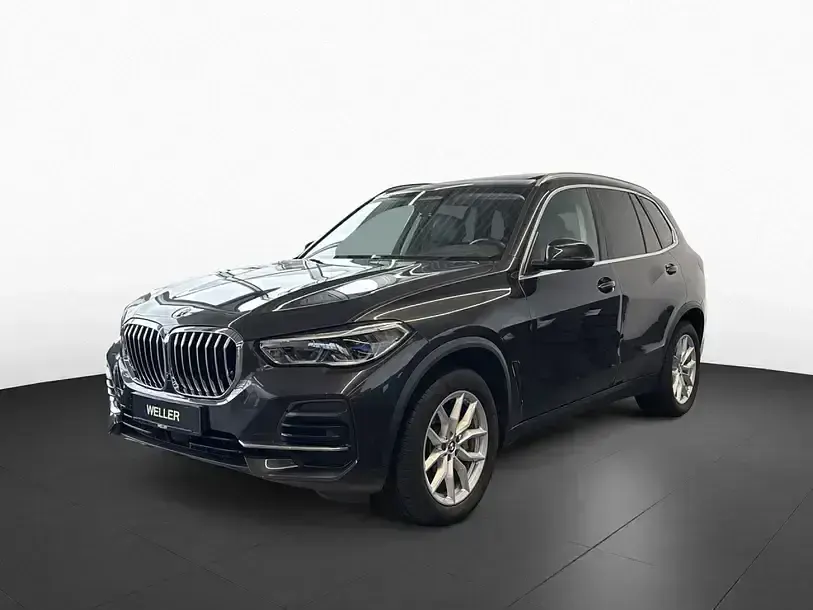 Gebraucht BMW X5 Performance 286 PS (210 kW) 2022 Sophistograu (grau) SUV
