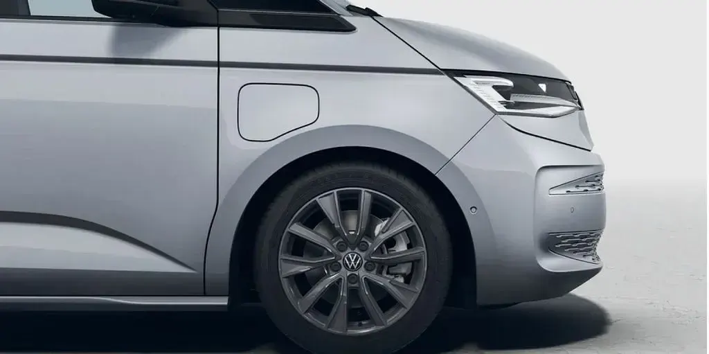 Nuova VW T7 177 CV (130 kW) 2026 Argento Furgone