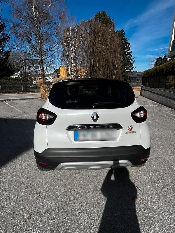Gebraucht Renault Captur 150 PS (110 kW) 2019 Weiß SUV
