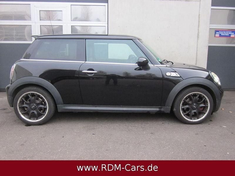 Gebraucht Mini Cooper S 174 PS (127 kW) 2010 Schwarz Kleinwagen