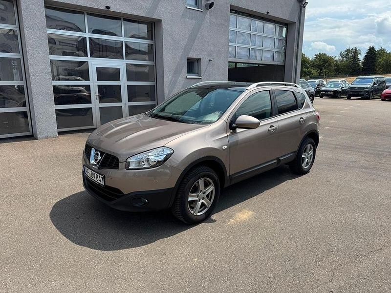Beige Gebraucht 2012 Nissan Qashqai SUV | 7.600 € (Fairer Preis) - Bild 1/4