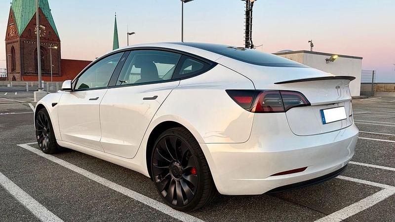 Gebraucht Tesla Model 3 Performance 377 kW (513 PS) 2022 Weiß Limousine