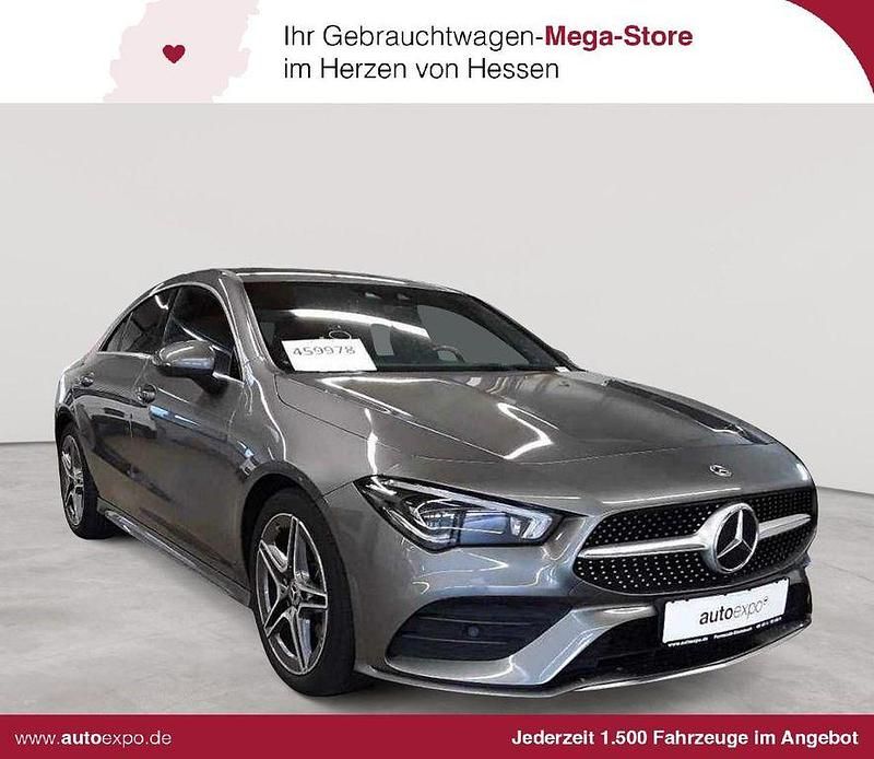 Mountaingrau metallic Gebraucht 2021 Mercedes CLA220 AMG line Limousine | 29.990 € (Fairer Preis) - Bild 1/4