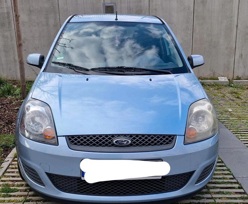 Gebraucht Ford Fiesta 2007 Grau Kleinwagen