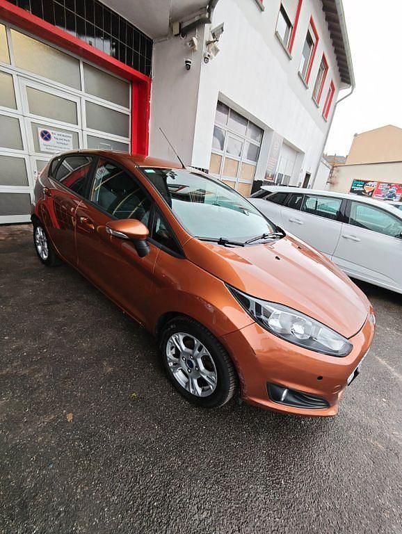 Gebraucht Ford Fiesta SYNC Edition 80 PS (58 kW) 2014 Gold Kleinwagen