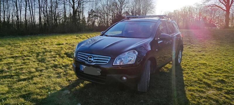 Schwarz Gebraucht 2008 Nissan Qashqai +2 SUV | 4.500 € (Fairer Preis) - Bild 1/4