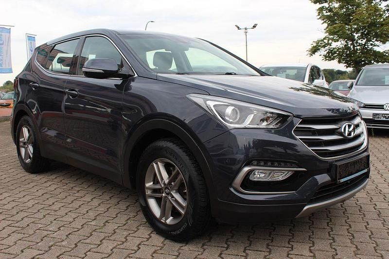 Gebraucht Hyundai Santa Fe Trend 188 PS (138 kW) 2017 Braun SUV