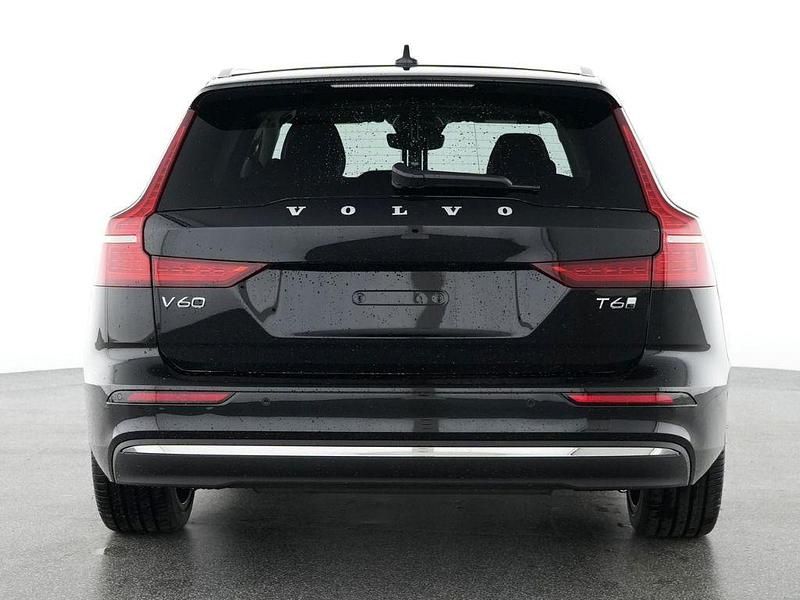Gebraucht Volvo V60 Plus 398 PS (292 kW) 2025 Onyx black / metallic Kombi