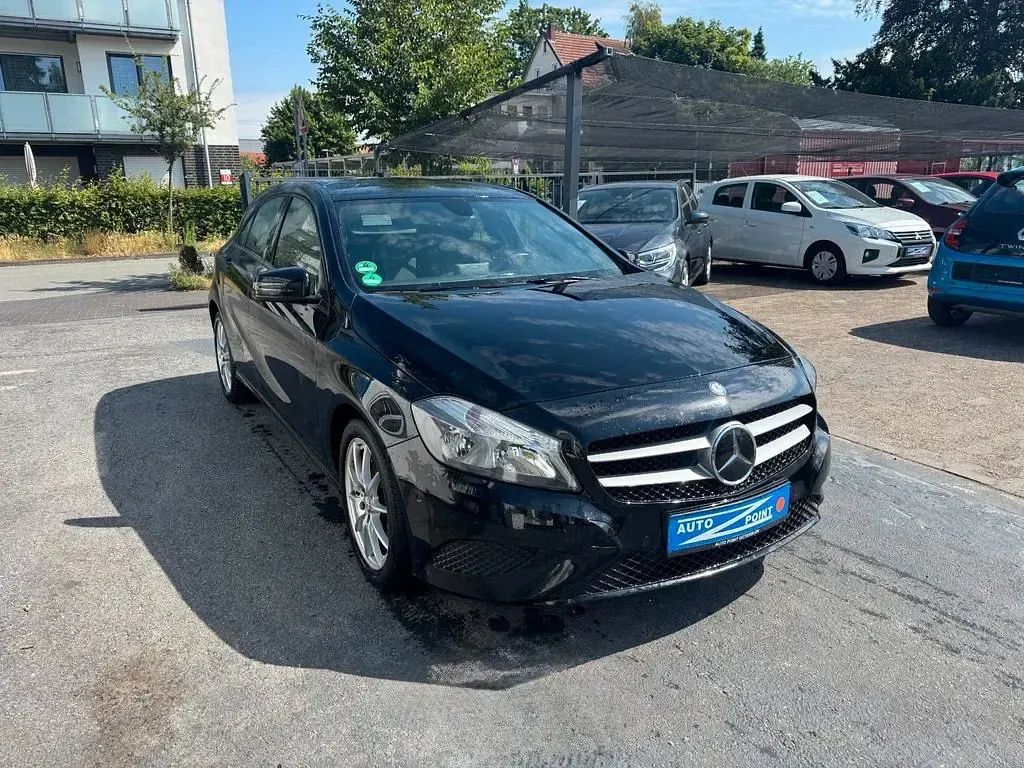 Gebraucht Mercedes A200 136 PS (100 kW) 2013 Schwarz Kleinwagen