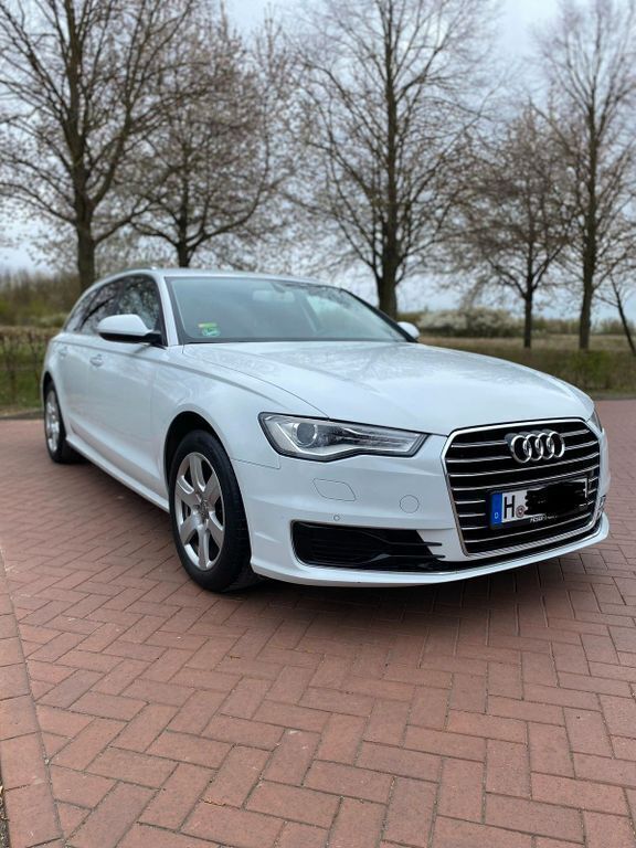 Weiß Gebraucht 2015 Audi A6 Kombi | 17.000 € (Fairer Preis) - Bild 1/4