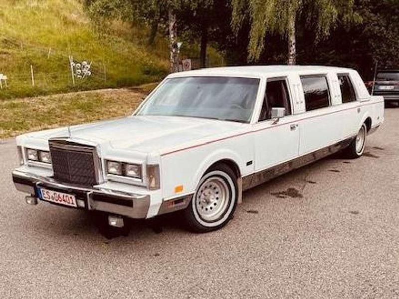 Weiß Gebraucht 1989 Lincoln Town Car Limousine | 8.500 € - Bild 1/4