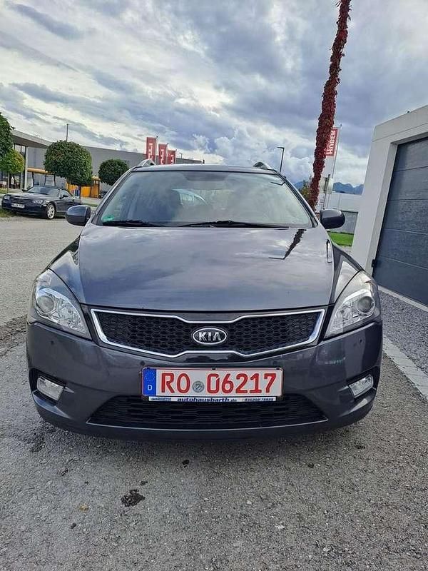 Second-hand Kia Ceed 90 CP (66 kW) 2012 Other Hatchback