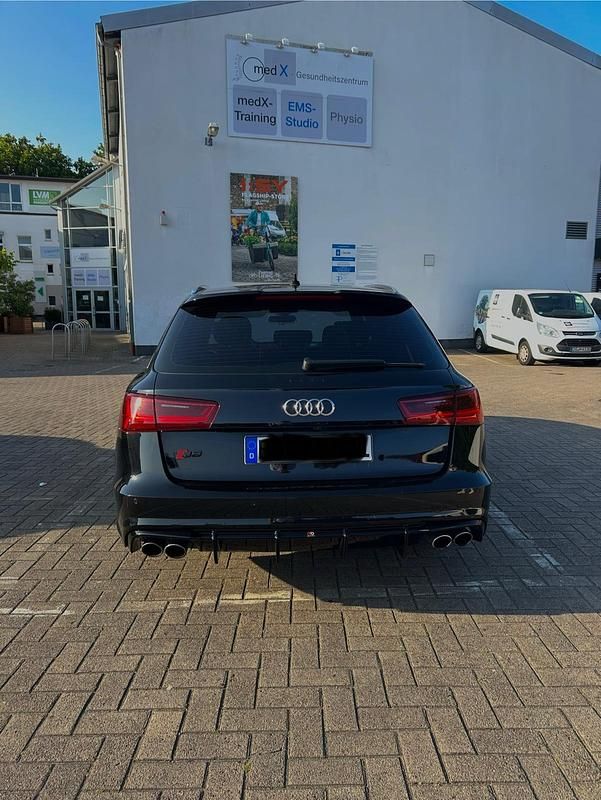 Schwarz Gebraucht 2017 Audi S6 Ambiente Kombi | 36.500 € (Fairer Preis) - Bild 1/4