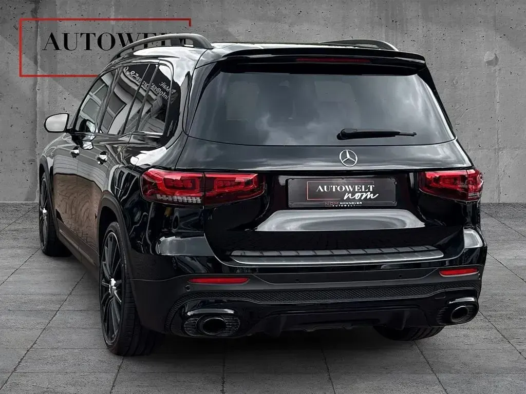 Gebraucht Mercedes GLB35 AMG 306 PS (225 kW) 2021 Schwarz SUV