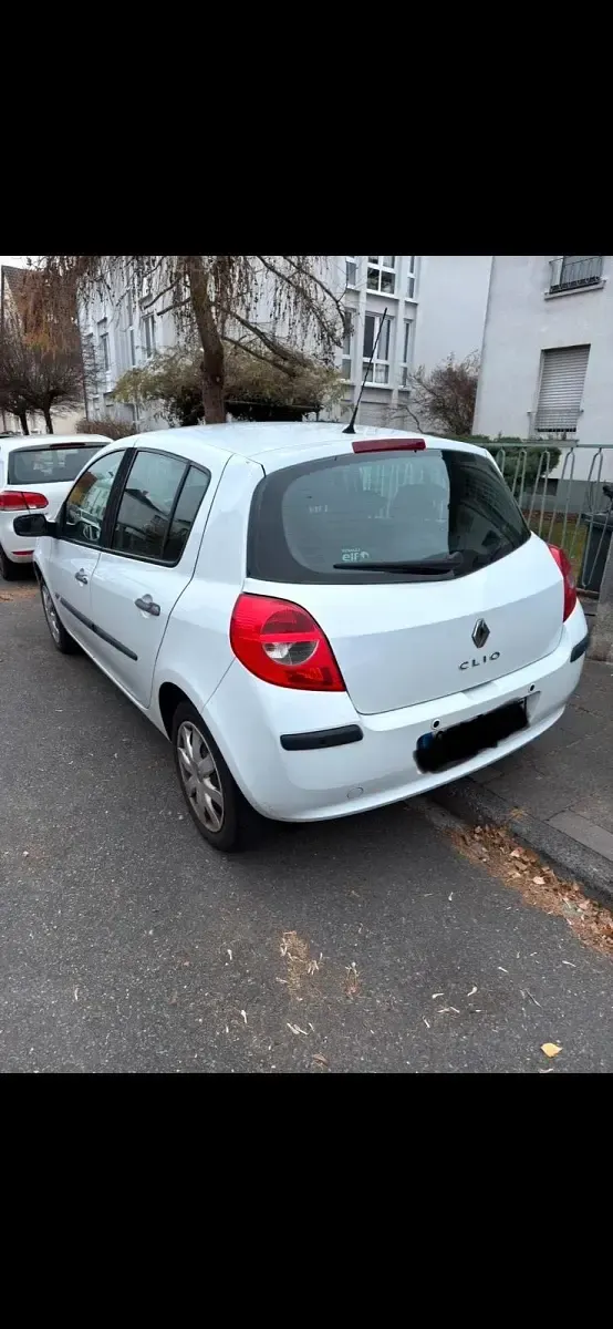 Gebraucht Renault Clio III 2008 Weiß Kleinwagen