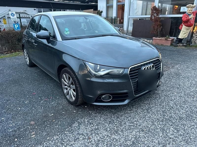Grau Gebraucht 2014 Audi A1 Sportback Kleinwagen | 6.650 € (Guter Preis) - Bild 1/4
