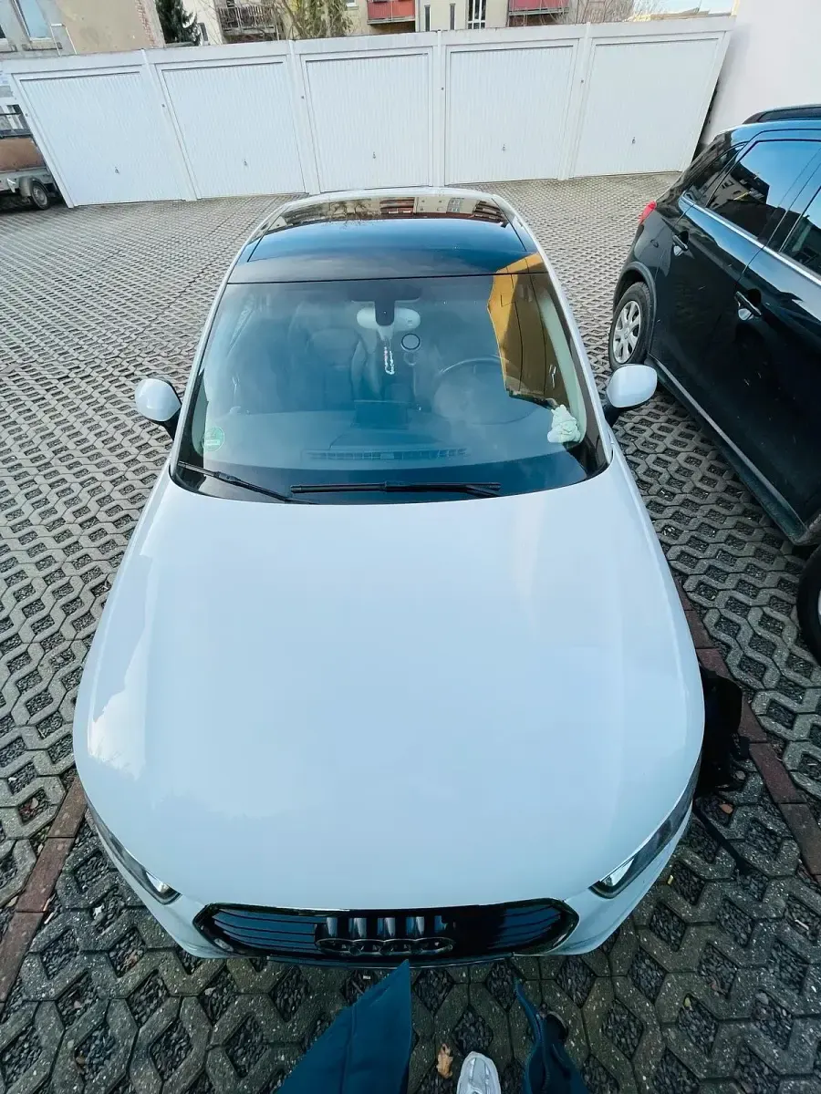 Gebraucht Audi A1 S-Line 122 PS (89 kW) 2011 Weiß Kleinwagen