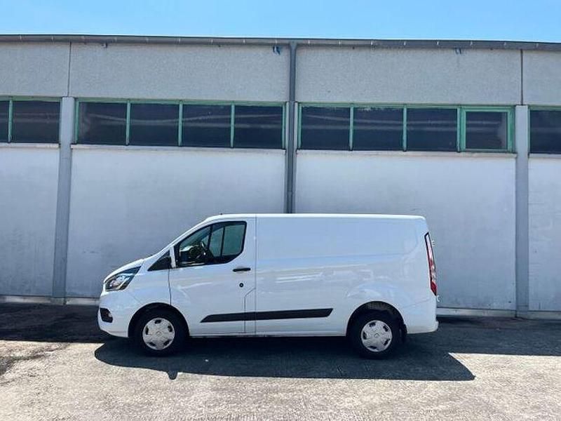 Gebraucht Ford Transit Custom 131 PS (96 kW) 2020 Andere Limousine