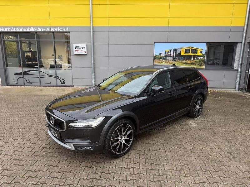 Schwarz Gebraucht 2019 Volvo V90 CC Kombi | 30.990 € (Fairer Preis) - Bild 1/4