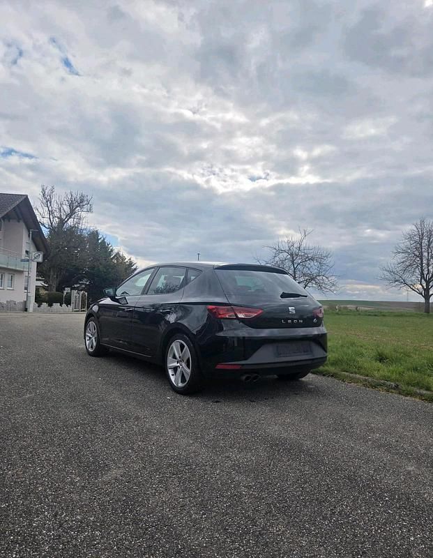 Gebraucht Seat Leon FR 150 PS (110 kW) 2015 Schwarz Limousine