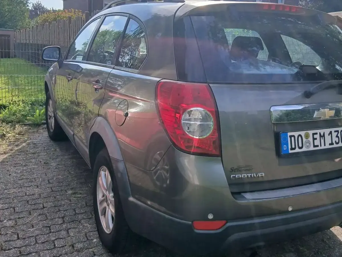 Gebraucht Chevrolet Captiva LS 136 PS (100 kW) 2008 Grau SUV