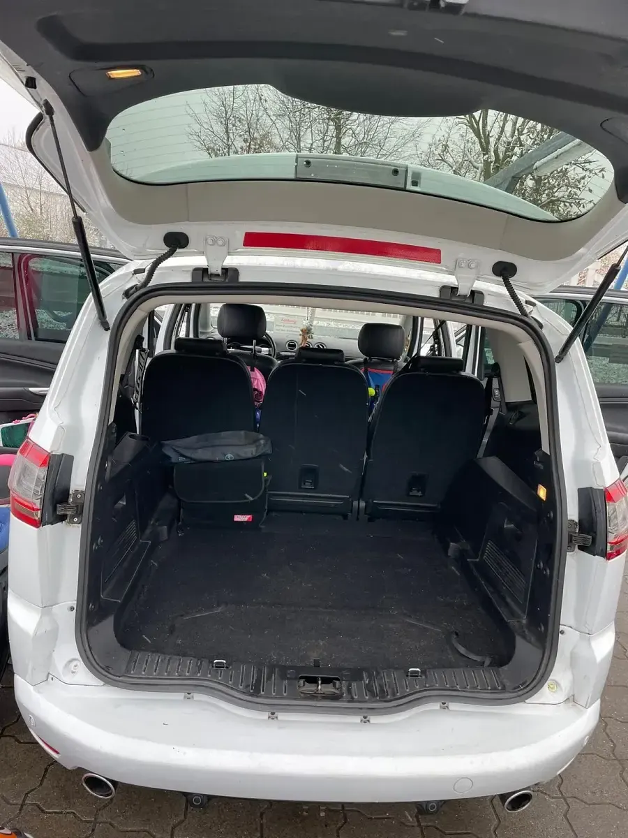 Second-hand Ford S-MAX Titanium 200 CP (147 kW) 2013 Alb Monovolum