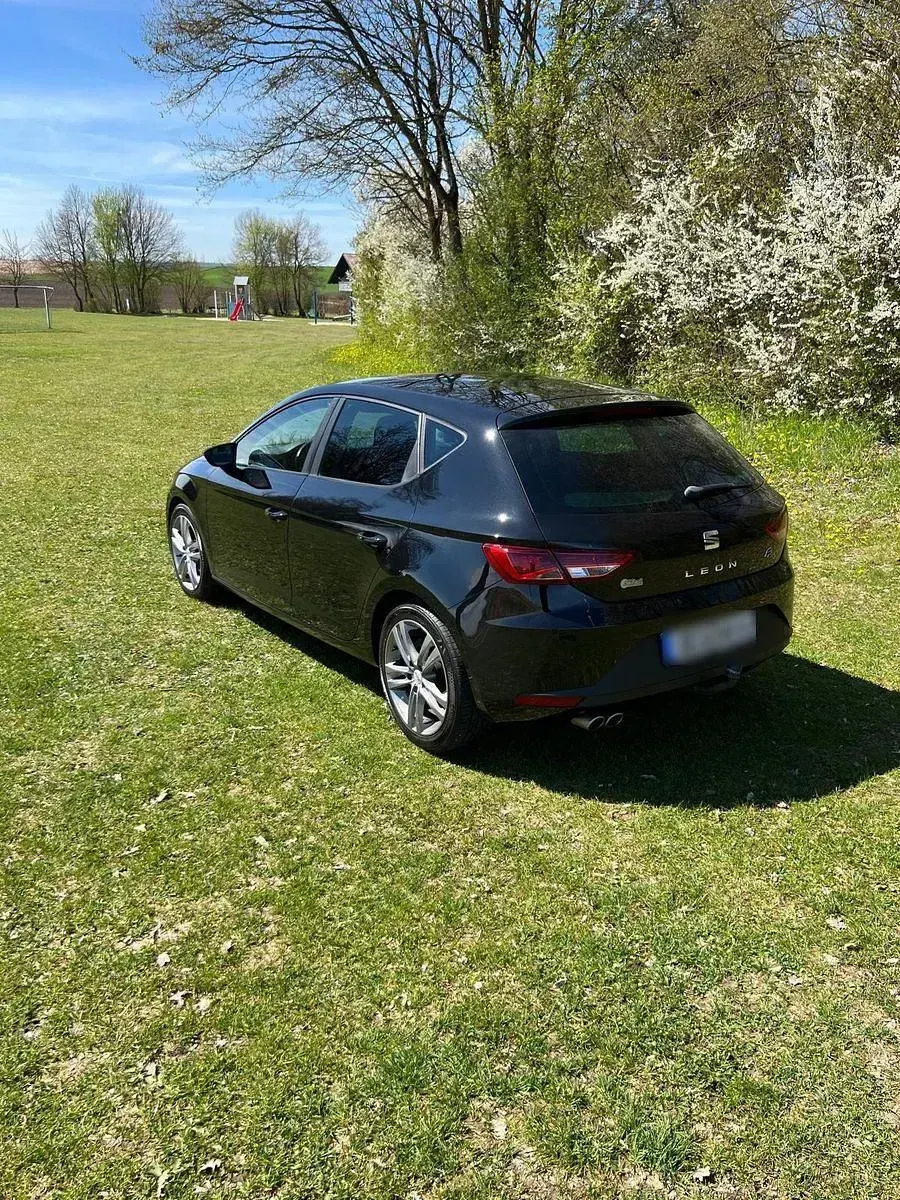 Usata Seat Leon FR 150 CV (110 kW) 2016 Nero Berlina