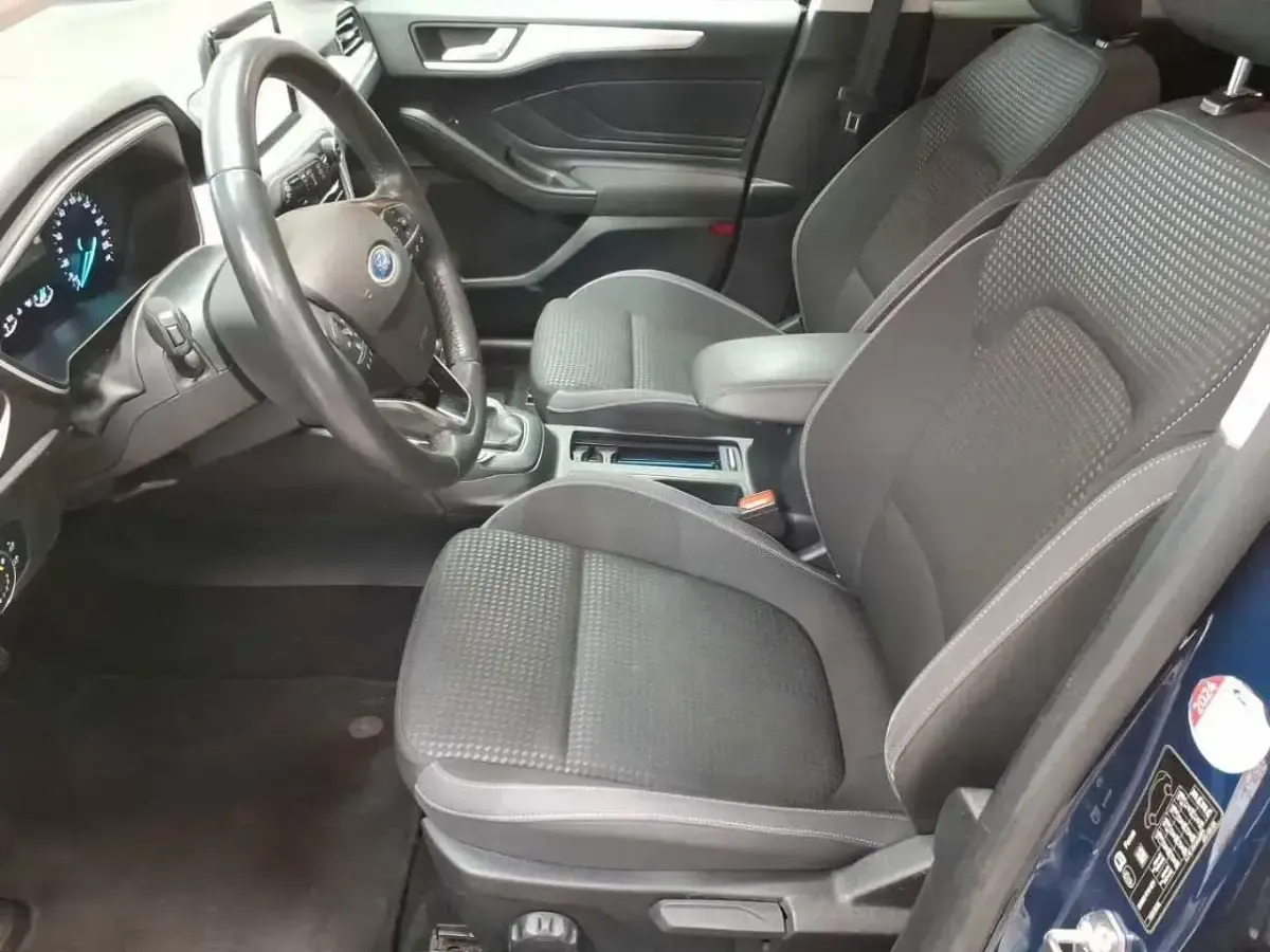 Gebraucht Ford Focus Cool & Connect 150 PS (110 kW) 2021 Blau Kombi