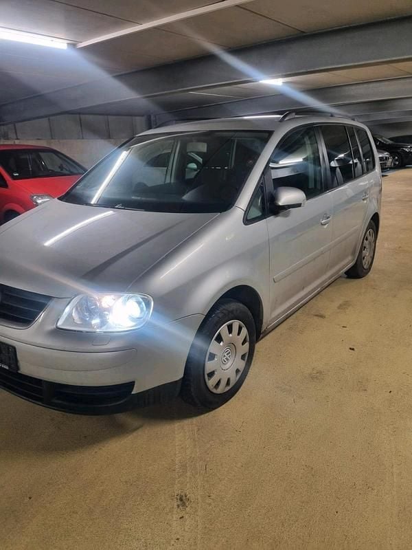 Silber Gebraucht 2003 VW Touran Van / Kleinbus | 1.450 € (Superpreis) - Bild 1/4