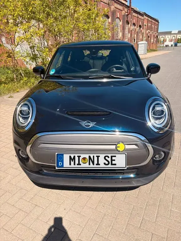 Gebraucht Mini Cooper SE 135 kW (184 PS) 2020 Schwarz Kleinwagen