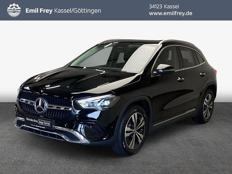 Schwarz Gebraucht 2024 Mercedes GLA200 Advanced SUV | 37.210 € (Superpreis) - Bild 1/4