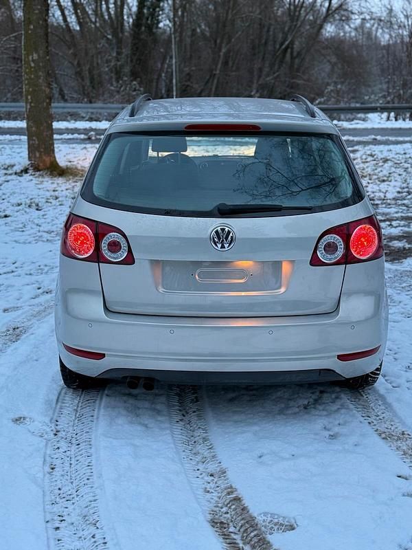 Gebraucht VW Golf Plus Cross 122 PS (89 kW) 2010 Grau Van / Kleinbus