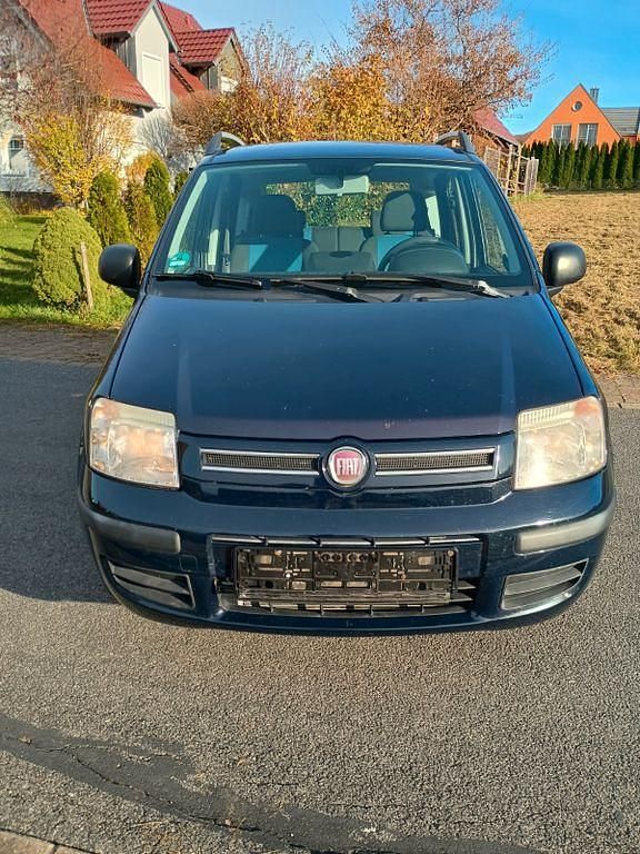 Blau Gebraucht 2010 Fiat Panda Limousine | 3.000 € (Fairer Preis) - Bild 1/4