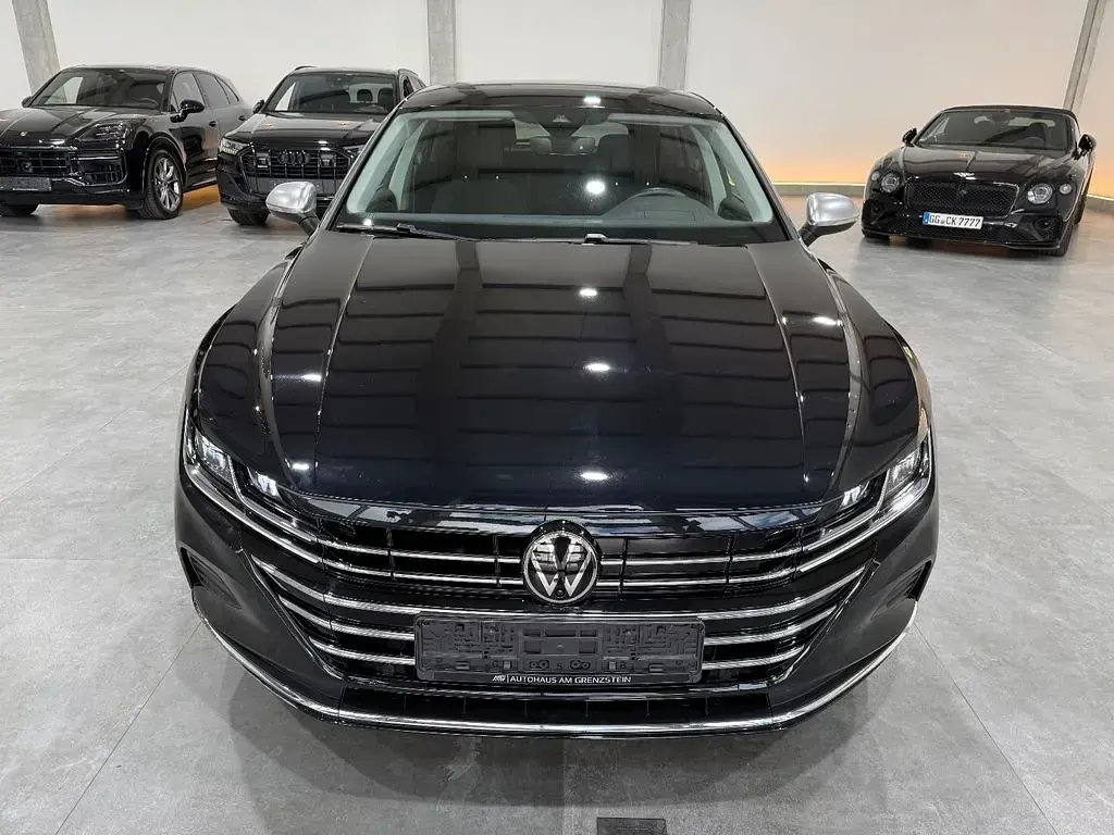 Gebraucht VW Arteon Elegance 156 PS (114 kW) 2023 Schwarz Limousine